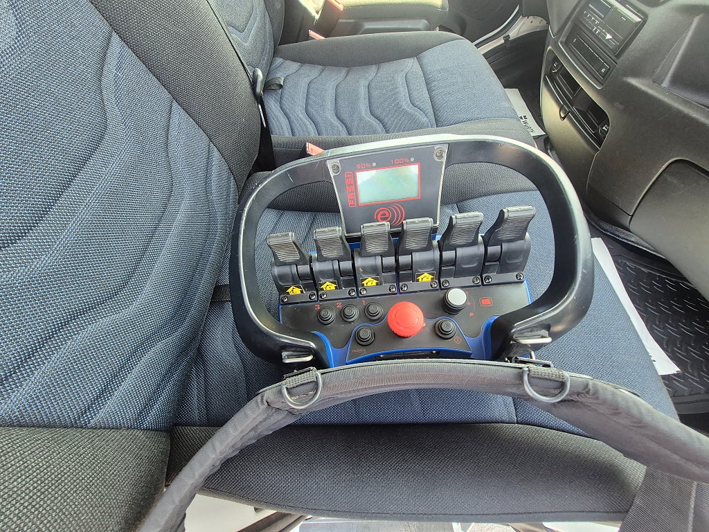 Iveco Daily 72C18 Automat Kranbil Fassi Kran Euro 6