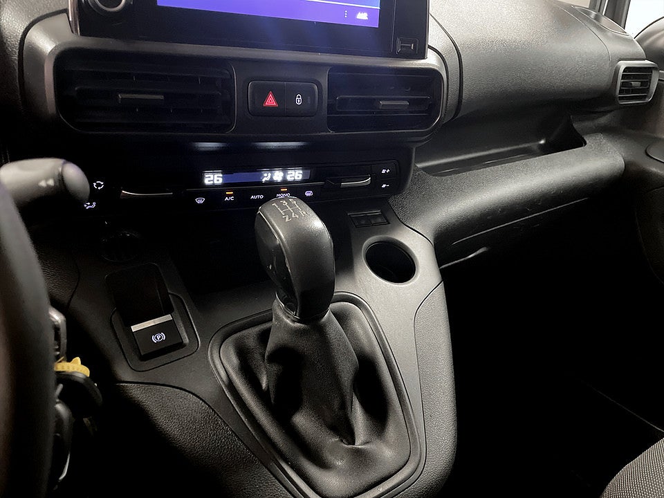 Bild på Peugeot Partner PRO+ 1.5 BHDi 100hk L1 DRAG VÄRMARE B-KAMERA