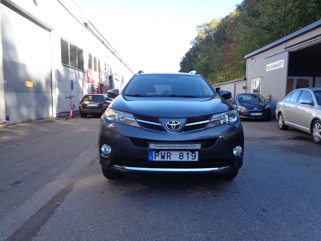 Toyota RAV4 2.0 Dual VVT-i Valvematic AWD Multidrive S Activ5