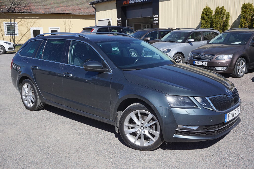 Skoda Octavia Kombi 1.5 TSI ACT Aut Style Drag Värmare