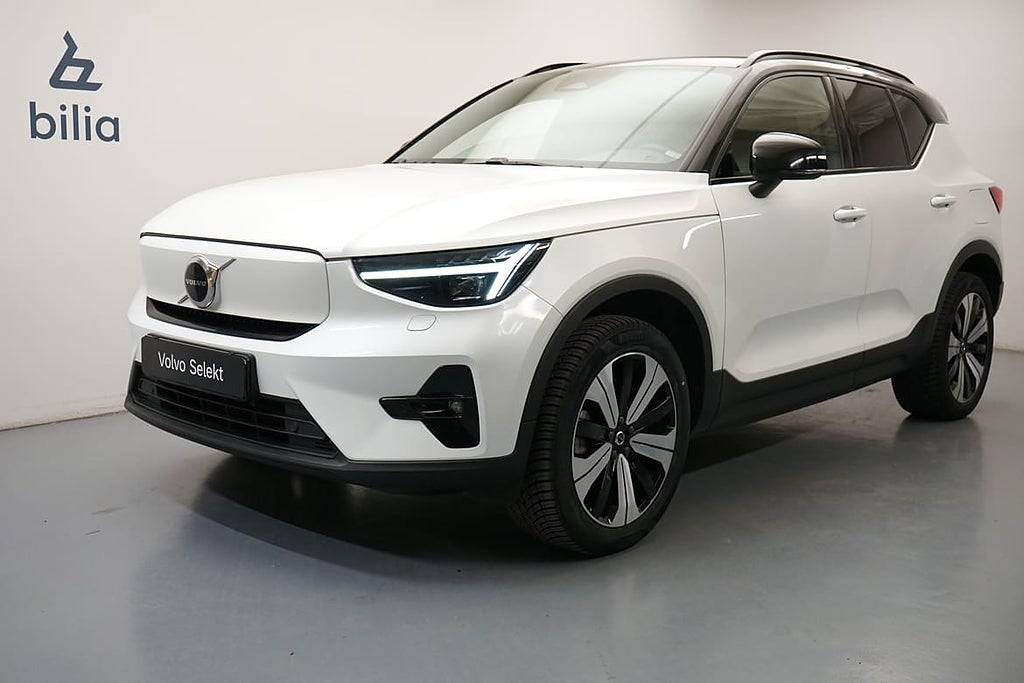 Volvo XC40 Recharge Twin Plus, Baklucka elmanövrerad, Dra...