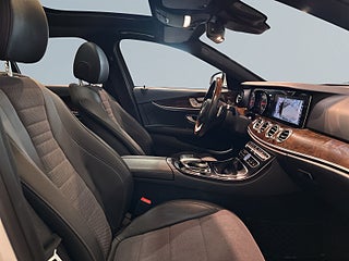 Mercedes-Benz E 220 d 4MATIC 9G Avantgarde Drag Dvärm Pano GPS 360° SoV – bild 10