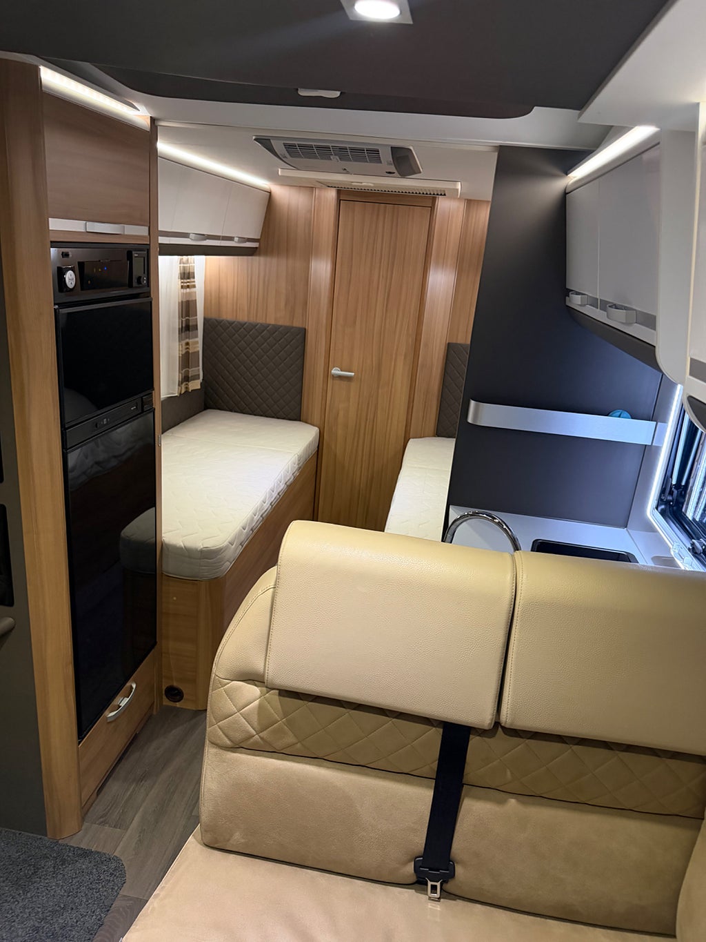 Adria Matrix Plus SLT 4 sovplatser Bodels AC Solcell 2018 - miniatyr 8