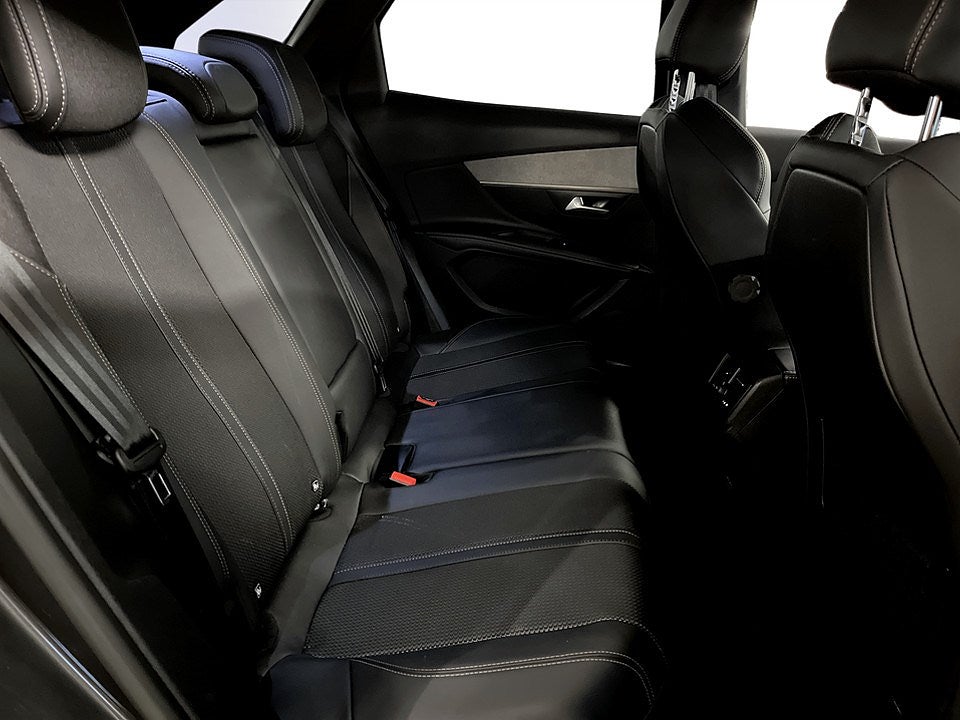 Bild på Peugeot 3008 GT 1.2 PT 130hk Aut - B-KAMERA,CARPLAY,NAVI