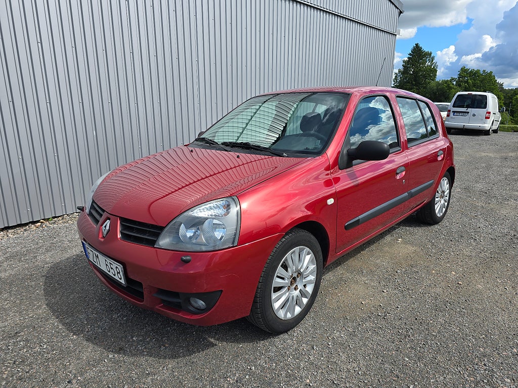 Renault Clio 5-dörrars 1.2 /Nybytt kamrem/Nyservad