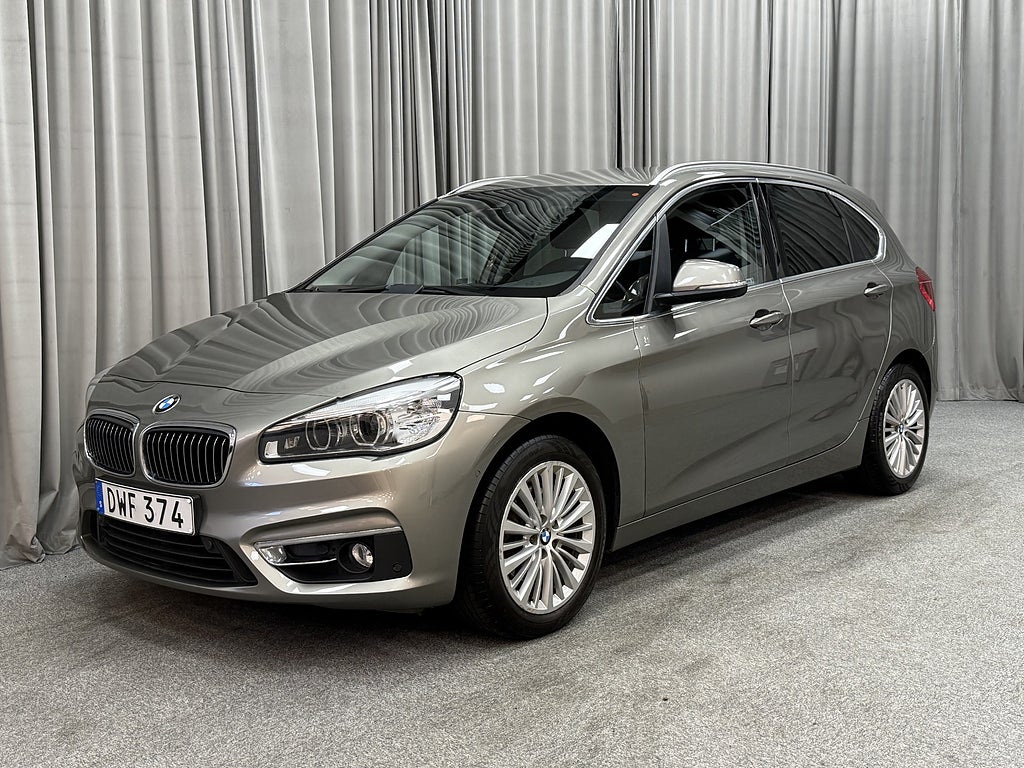 BMW 220D 190HK xDrive Active Tourer Luxury Aut Drag/Skinn
