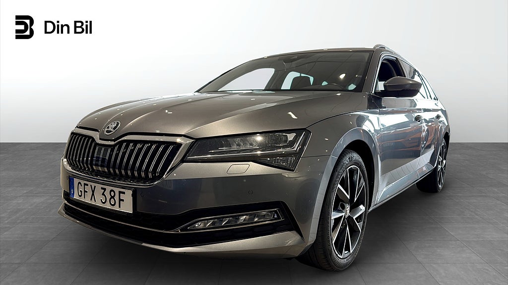 Skoda Superb Combi STYLE TDI 200 DSG 4X4