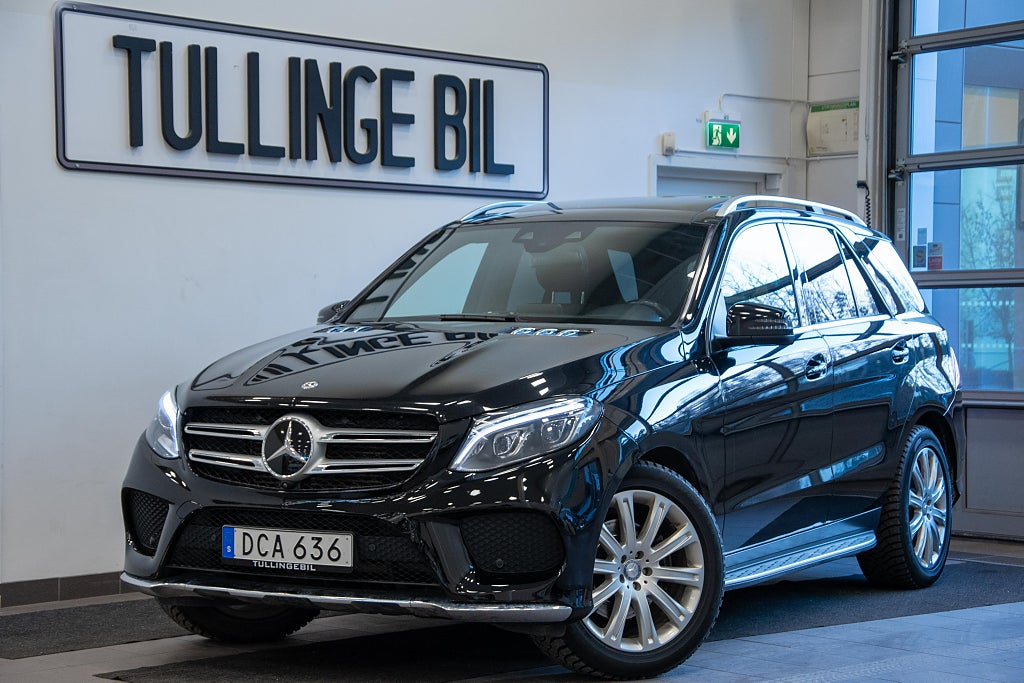 Mercedes-Benz GLE 350 d 4M 9G AMG Pano Luft H&K 360° Värmare Drag Sidesteps