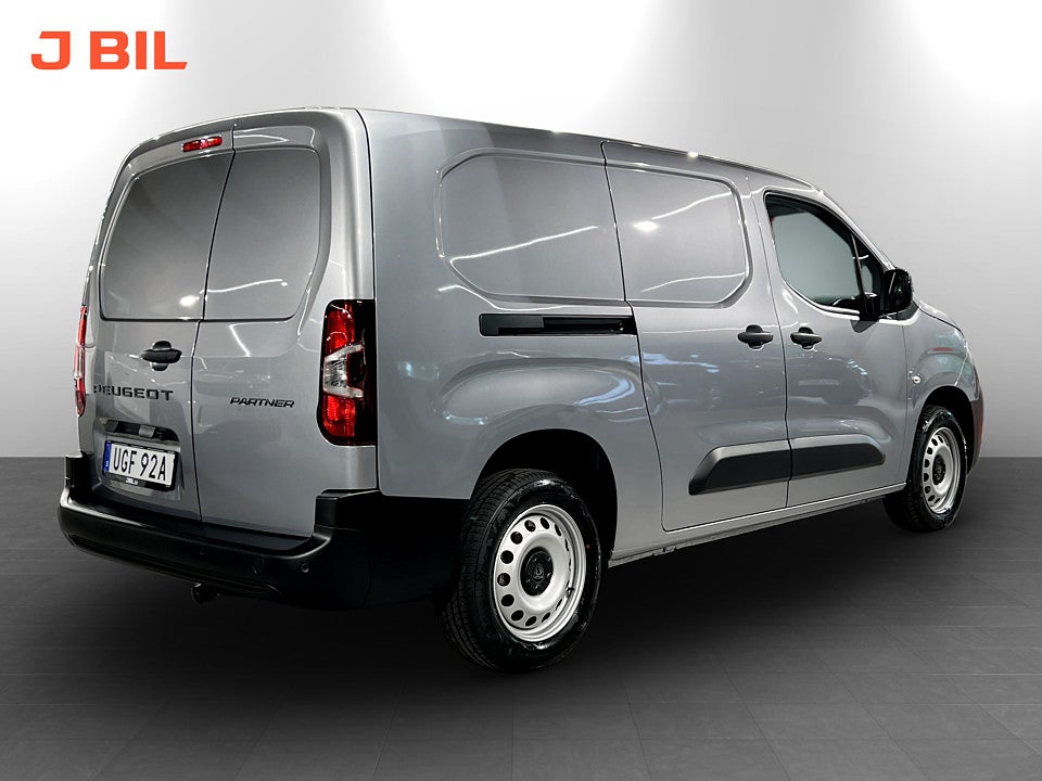 Bild på Peugeot Partner 130hk Aut L2 - EDITION! SERVICE & V-HJUL INGÅR!