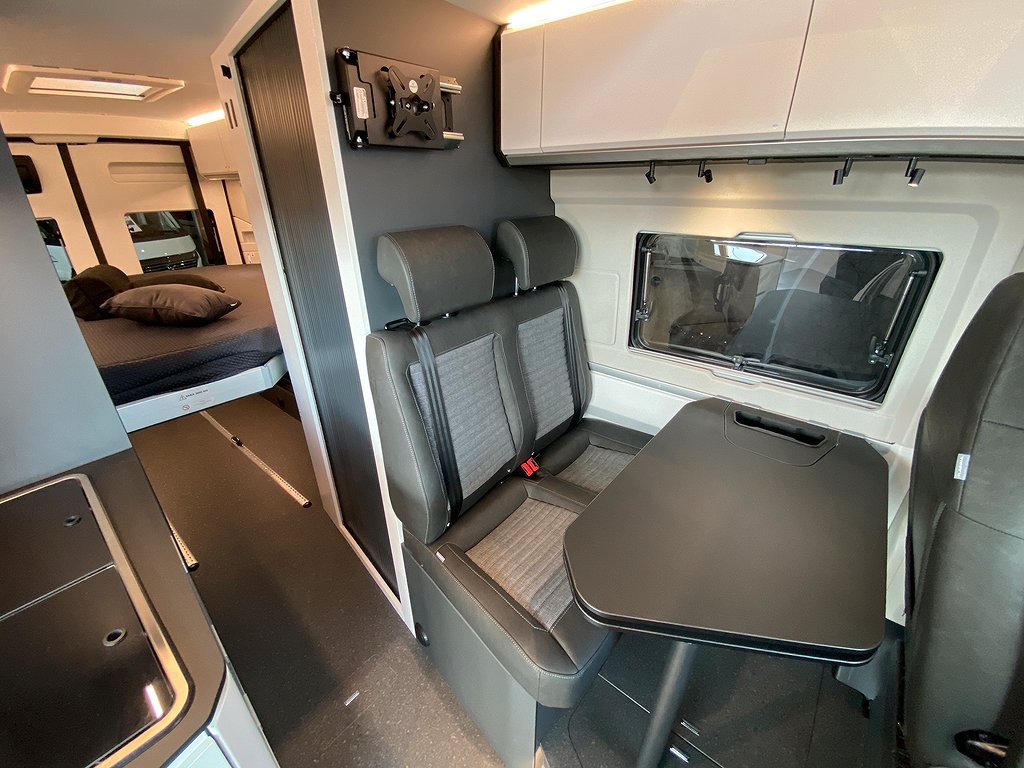 Adria Twin Supreme 640 SGX / Nyhet / Automat / 6.895kr/mån - Adria