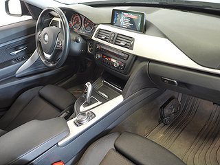 Halvkombi BMW 328 9 av 20
