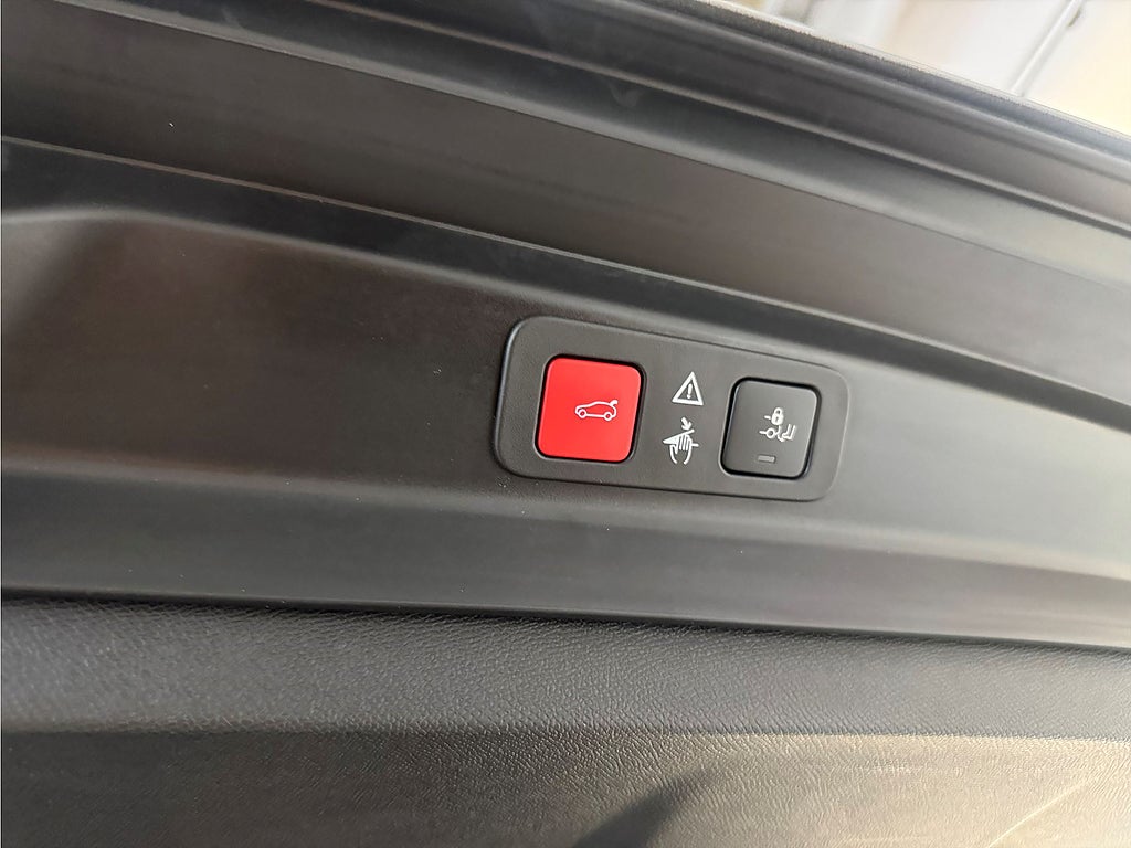 Bild på Peugeot 5008 GT 1.2 PT 130hk Aut - 7-SITS, B-KAMERA, CARPLAY