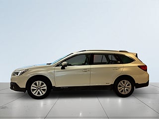 Subaru Outback 2.0 4WD Lineartronic Motorvärmare Farthållare S&V-däck