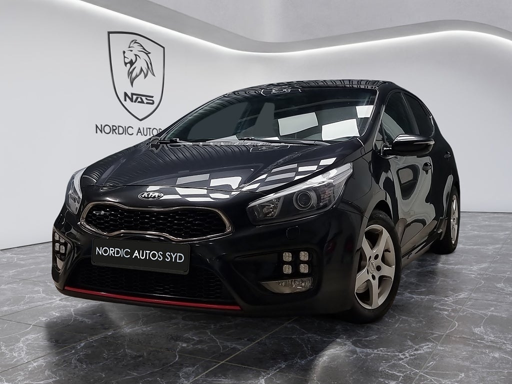 Kia Ceed cee'd / 1.6 GDI GT /  Panorama / Navi / Kamera