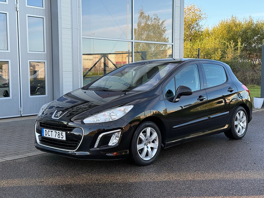Peugeot 308 5-dörrar 1.6 e-HDi Euro 5 (Glastak, Vinterdäck)
