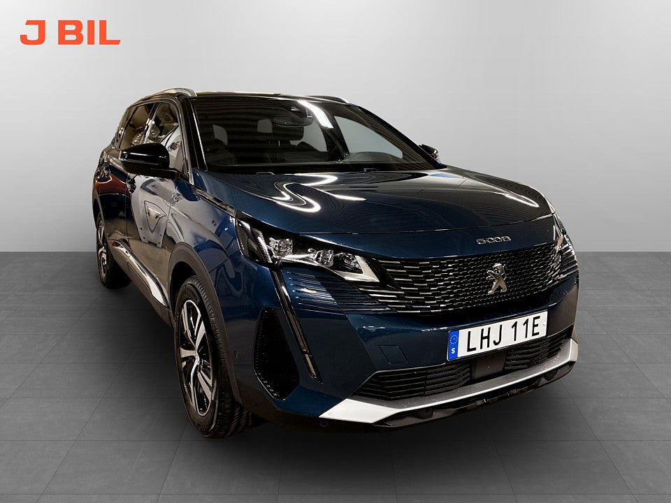 Bild på Peugeot 5008 GT 1.2 PT 130hk Aut 7-SITS B-KAMERA CARPLAY