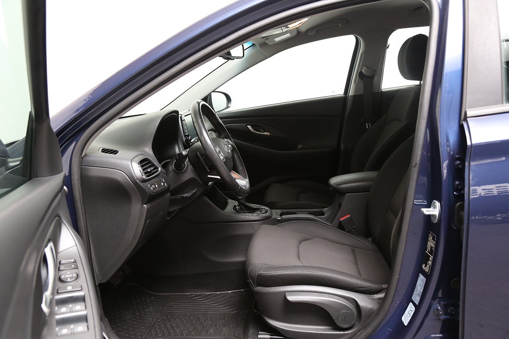 Hyundai i30 1,4 T-GDi 140hk Trend Kombi Aut CarPlay Kamera 2019