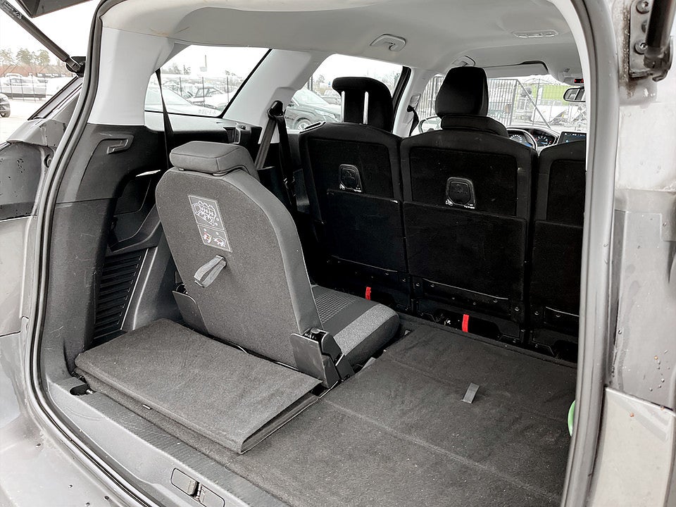 Bild på Peugeot 5008 Active 1.2 PT 130hk Aut VÄRMARE DRAG