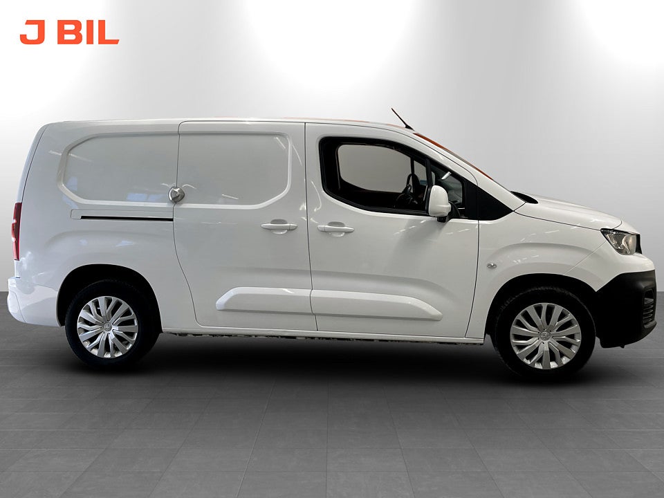 Bild på Peugeot Partner PRO+ 1.5 BHDi 130hk Aut L2 DRAG B-KAMERA 