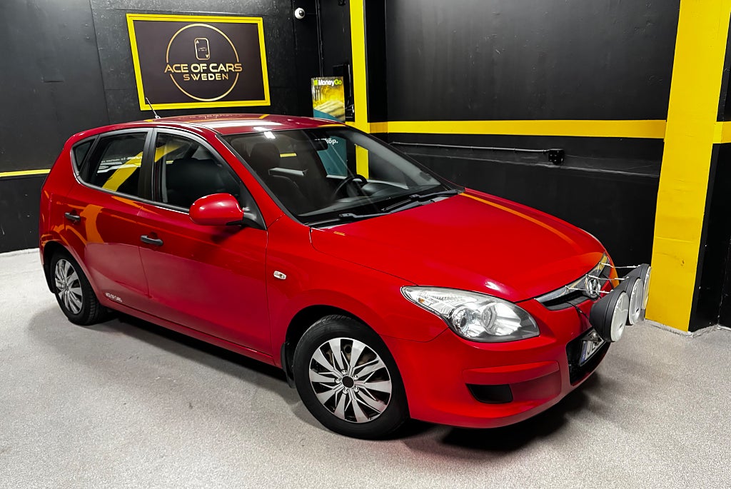 Hyundai i30 1.4 rekondad och besiktad