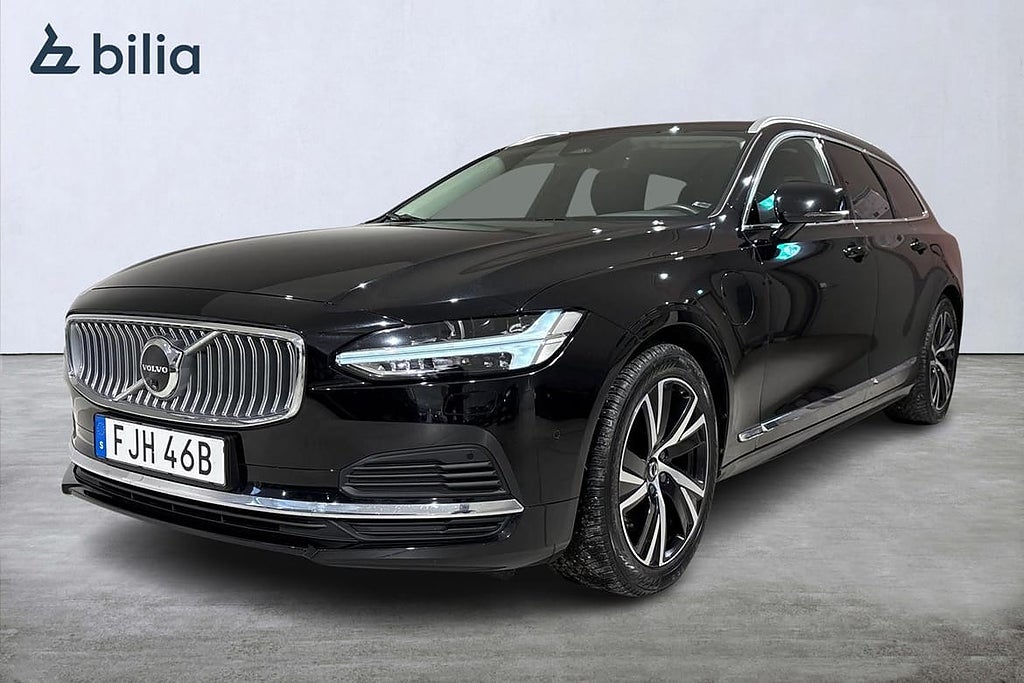 Volvo V90 Recharge T6 Core Edition / Drag / 360 kamera /