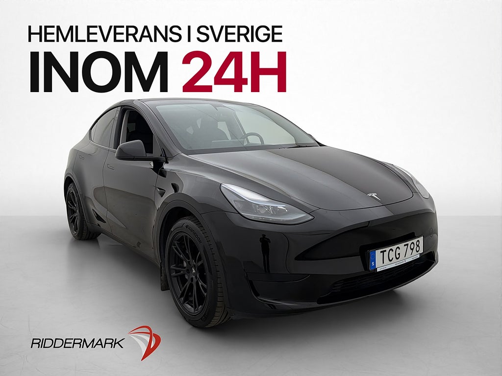 Tesla Model Y Standard Range 1 Brukare Moms Drag Skinn Pano