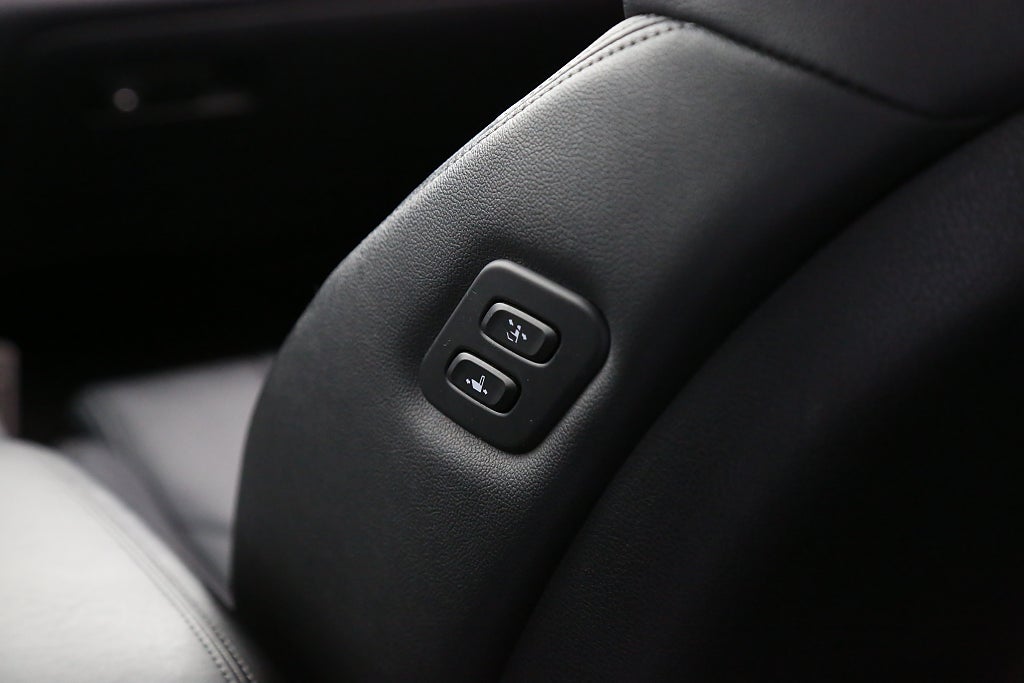 Hyundai Santa Fe 2,2 CRDi 200hk Premium AWD Aut Extraljus Motorv Drag