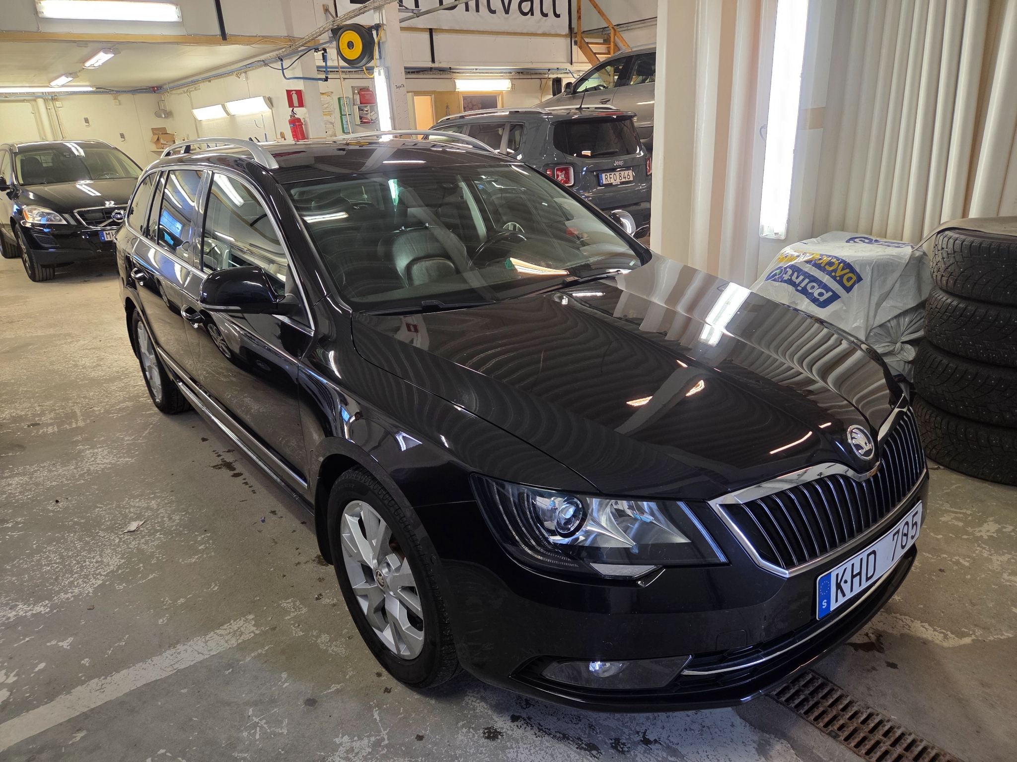Skoda Superb 2014, bild 7/10