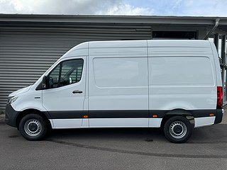 Transportbil - Skåp Mercedes-Benz Sprinter 3 av 22
