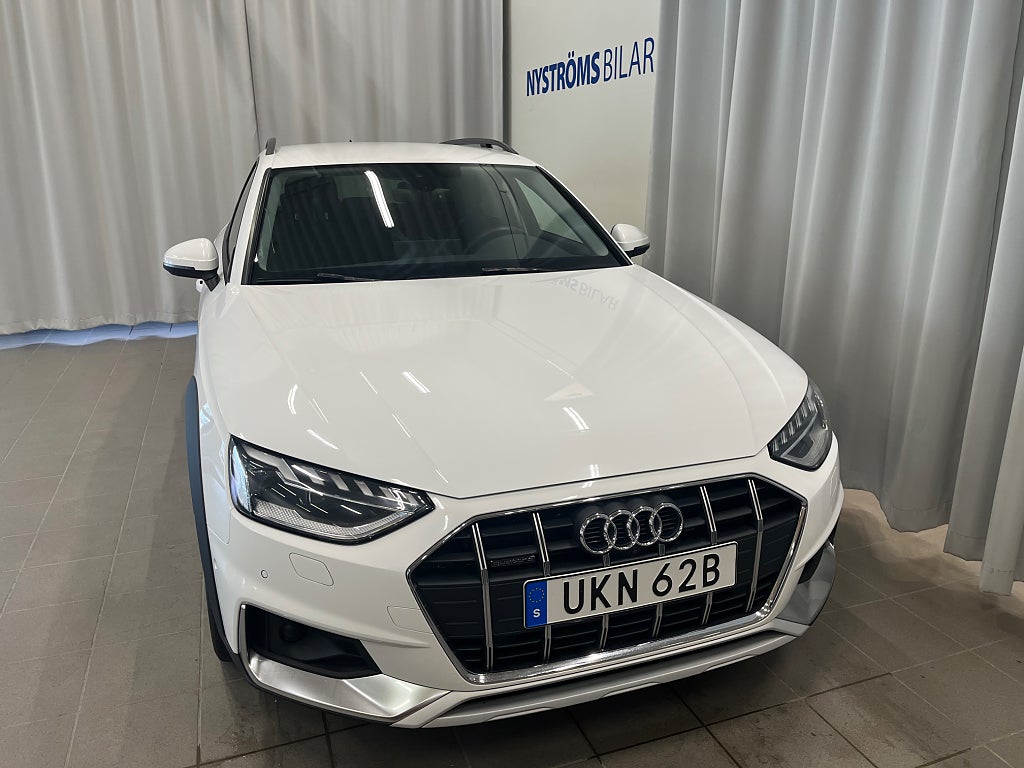 Audi A4 allroad quattro 40 TDI S Tronic Proline Värmare Drag thumbnail