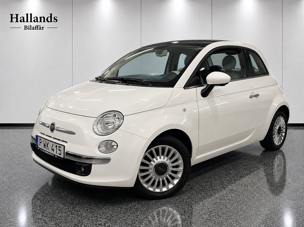 Fiat 500 1.2 8V Lounge / Nyservad / Panorama 