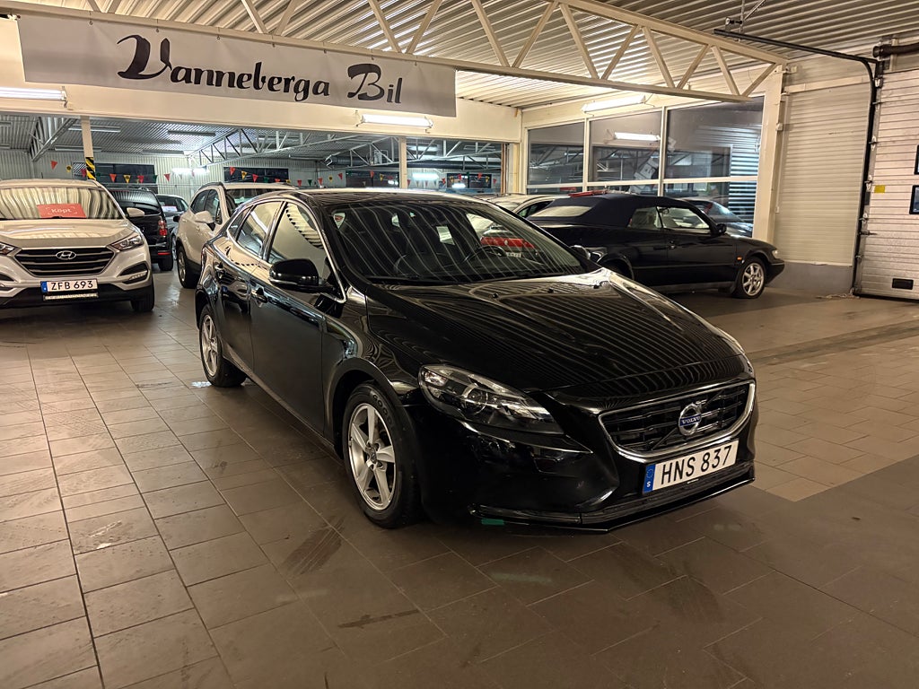 Volvo V40 T3 Momentum Euro 5