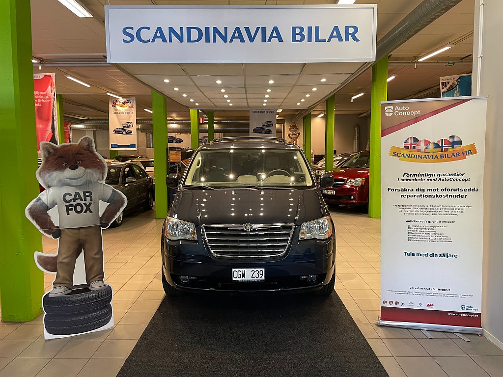 Chrysler Town & Country 3.8 V6 Handikappanpassad EN ÄGARE