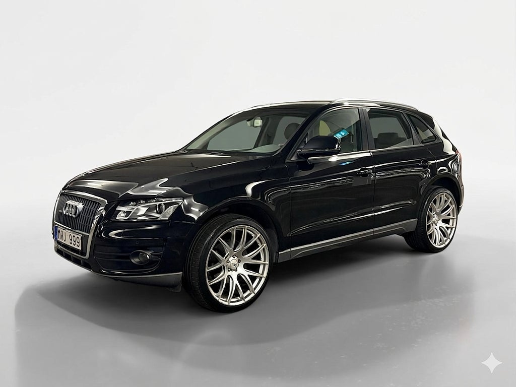Audi Q5 2.0 Quattro S DRAGKROK NYBES NYSERVAD P-SENSOR S+V DÄCK