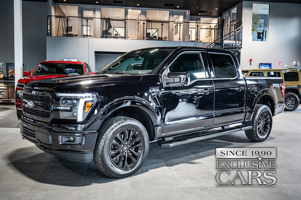 Ford F-150 SuperCrew Lariat BLACK APPERANCE V8 Coyote 