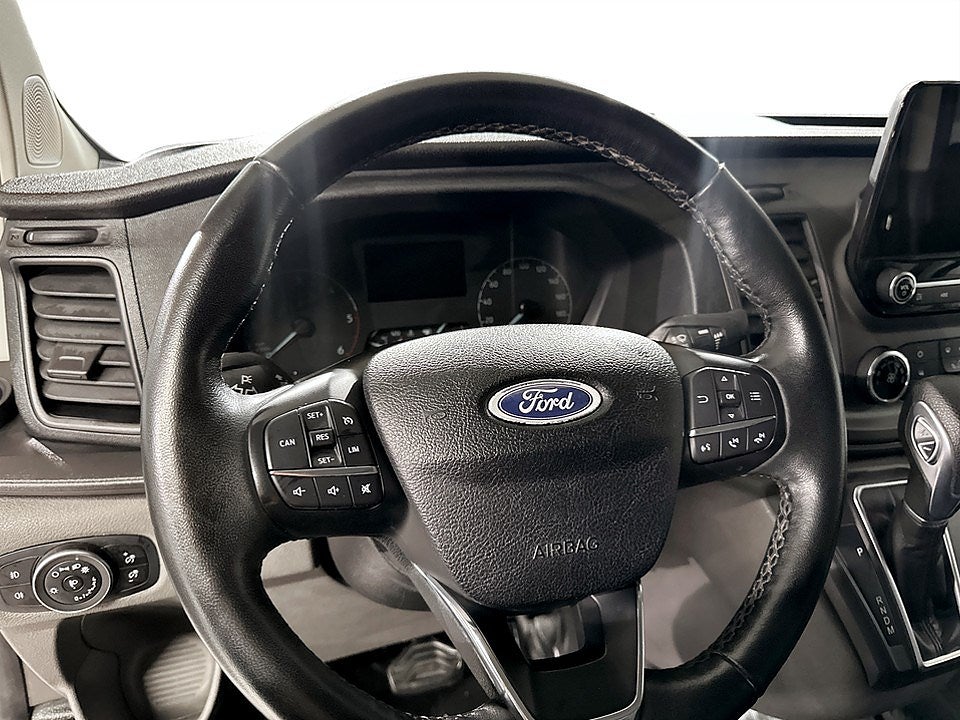 Bild på Ford transit 280 2.0 TDCi Ecoblue 130hk Aut - B-KAM,D-VÄRM,DRAG