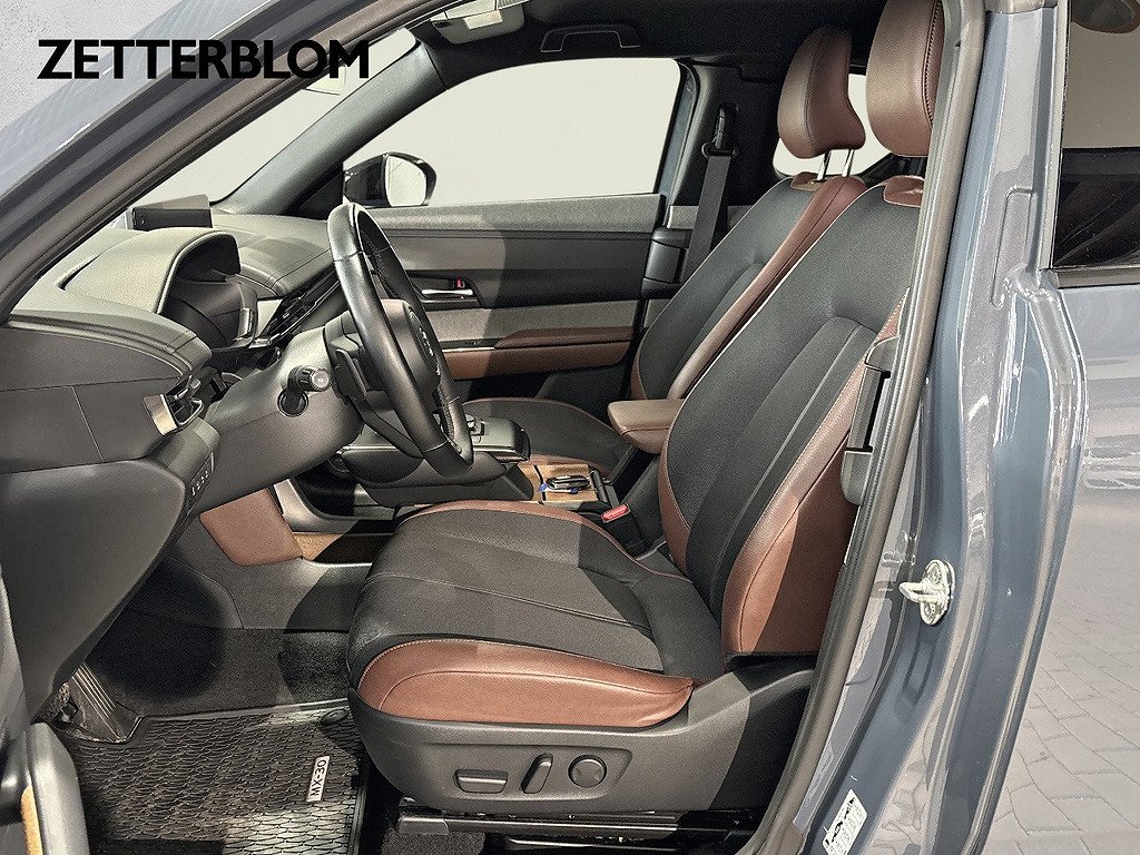 SUV Mazda MX-30 7 av 16