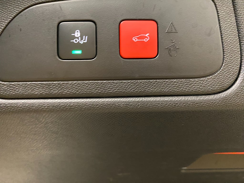 Bild på DS 7 Crossback E-Tense 4x4 300hk