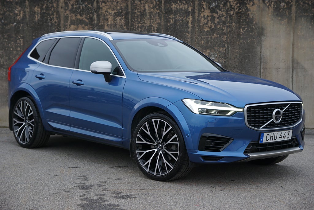 Volvo XC60 T8 Recharge AWD R-Design|HUD|360°|Pano|Styling Kit|