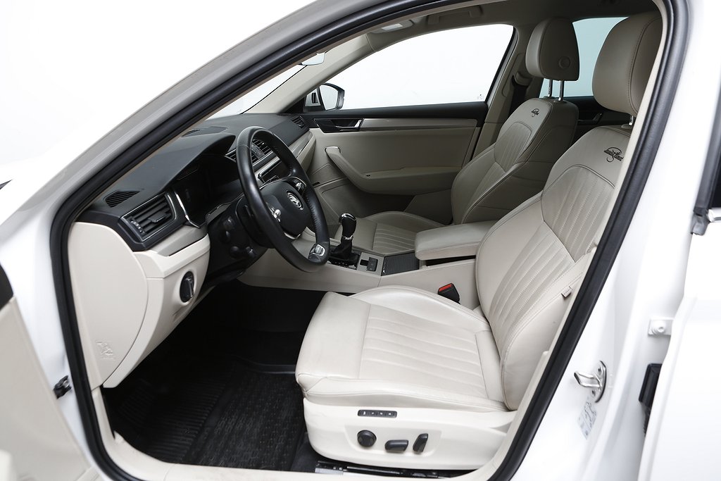 Skoda Superb iV Kombi Plug-in Hybrid Business Edition L&K 2021