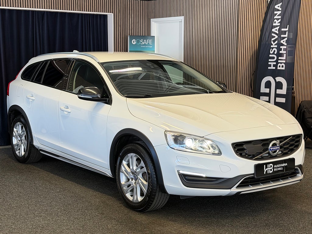 Volvo V60 Cross Country D3 Geartronic Momentum Euro 6 Drag Blis