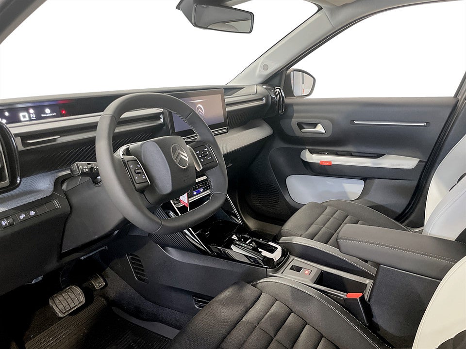 Bild på Citroën C3 Aircross Plus Hybrid 145hk - DEMO