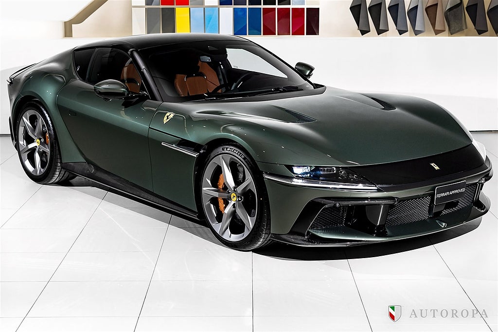 Ferrari 12 Cilindri Coupé