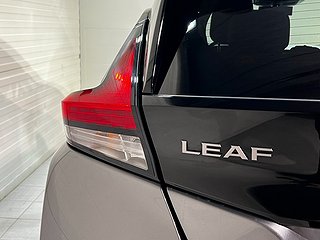 Halvkombi Nissan Leaf 8 av 27