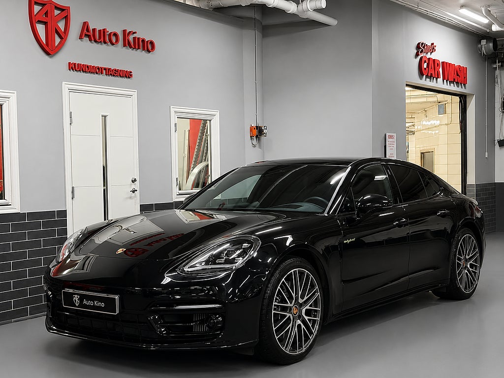 Porsche Panamera 4 E-HYBRID BAKAXELSTYRNING BOSE HUD PANO 360° ACC