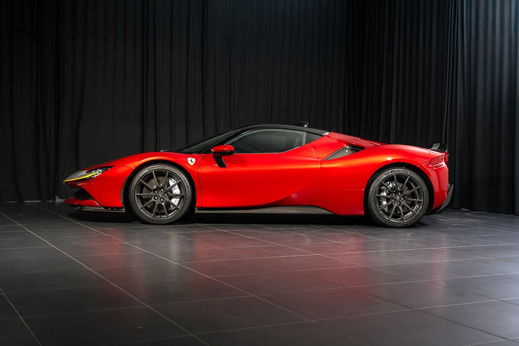 Gallery image 2 of 24