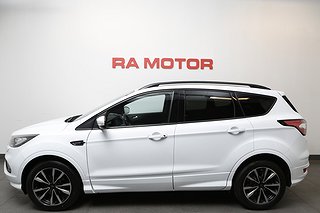 SUV Ford Kuga 3 av 23