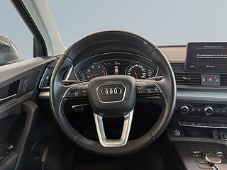 Audi Q5 40 TDI quattro S Tronic S&V-hjul/Dragkrok/Dvärm/Carplay – bild 9
