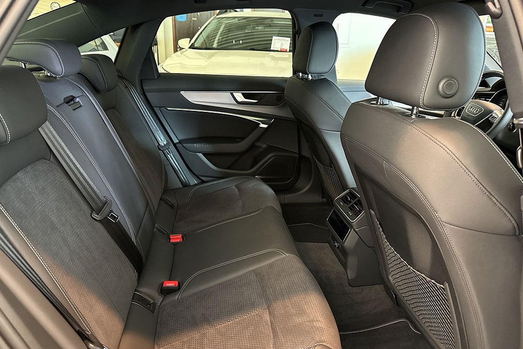 Audi A6 Sedan 55 TFSIe quattro Aut S line Moms Sov Hjul Värmare miniatyr 14