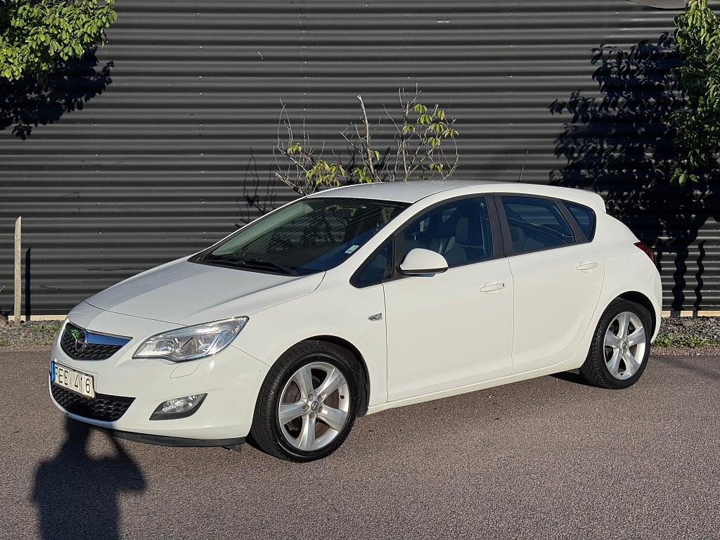 Opel Astra 1.6 Enjoy Euro 5